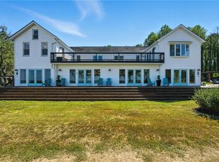 522 Felton Rd, Deltaville, VA 23043