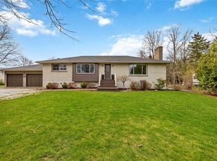 2133 London Line, Sarnia, ON N7T7H2
