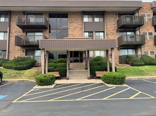 1420 Woodbridge Rd APT 1A, Joliet, IL 60436