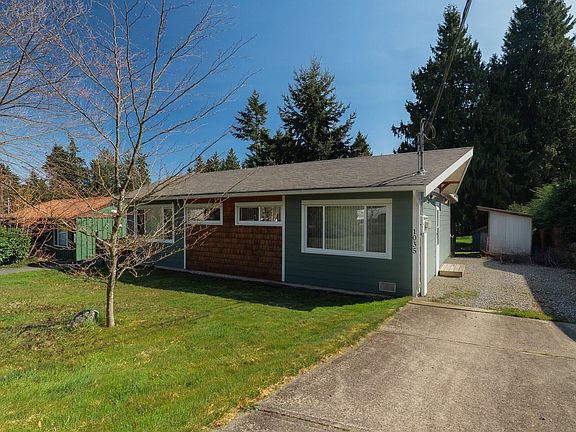 3rd image of 1035 Rosamund Rd