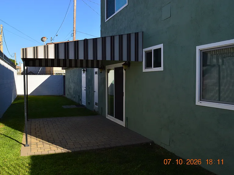 14233 Broadway — Photo 29