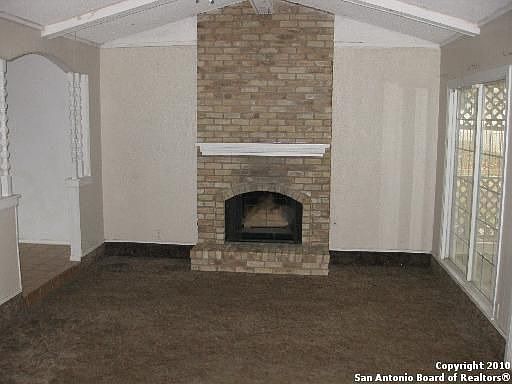 5th image of 6011 Farragut Dr