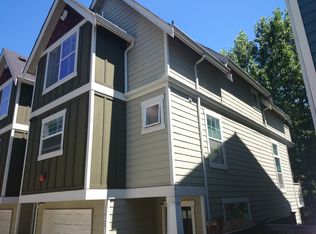 1420A 25th Ave, Seattle, WA 98122