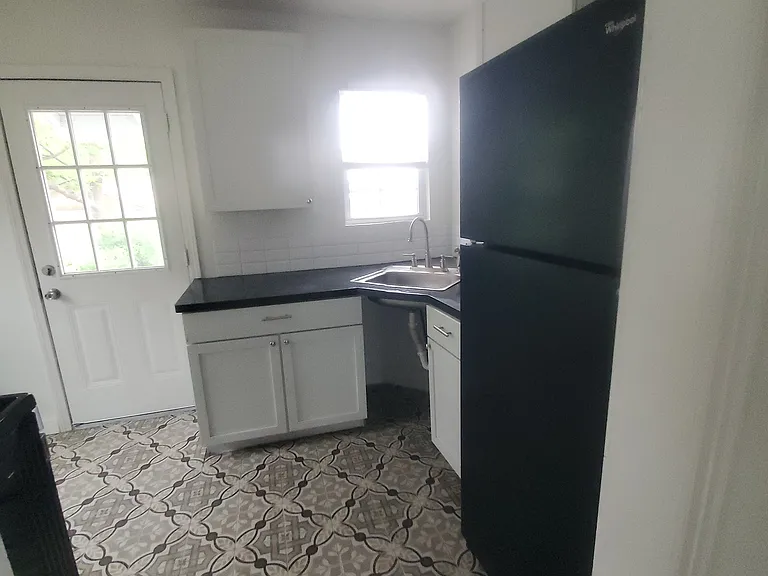 855 Canton — Photo 6