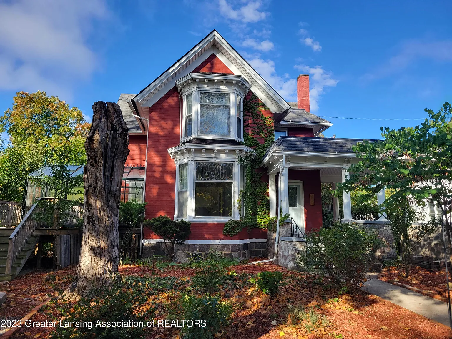 206 S Church St photo 1