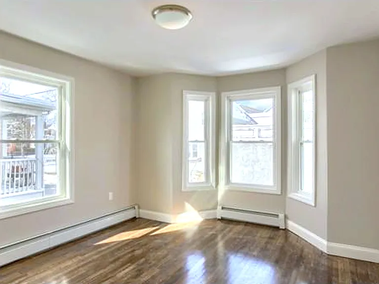 68 Williams Ave — Photo 15