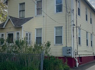 8 Elliott Pl, Hartford, CT 06114