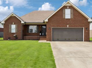 526 Stetson Ct, Murfreesboro, TN 37128