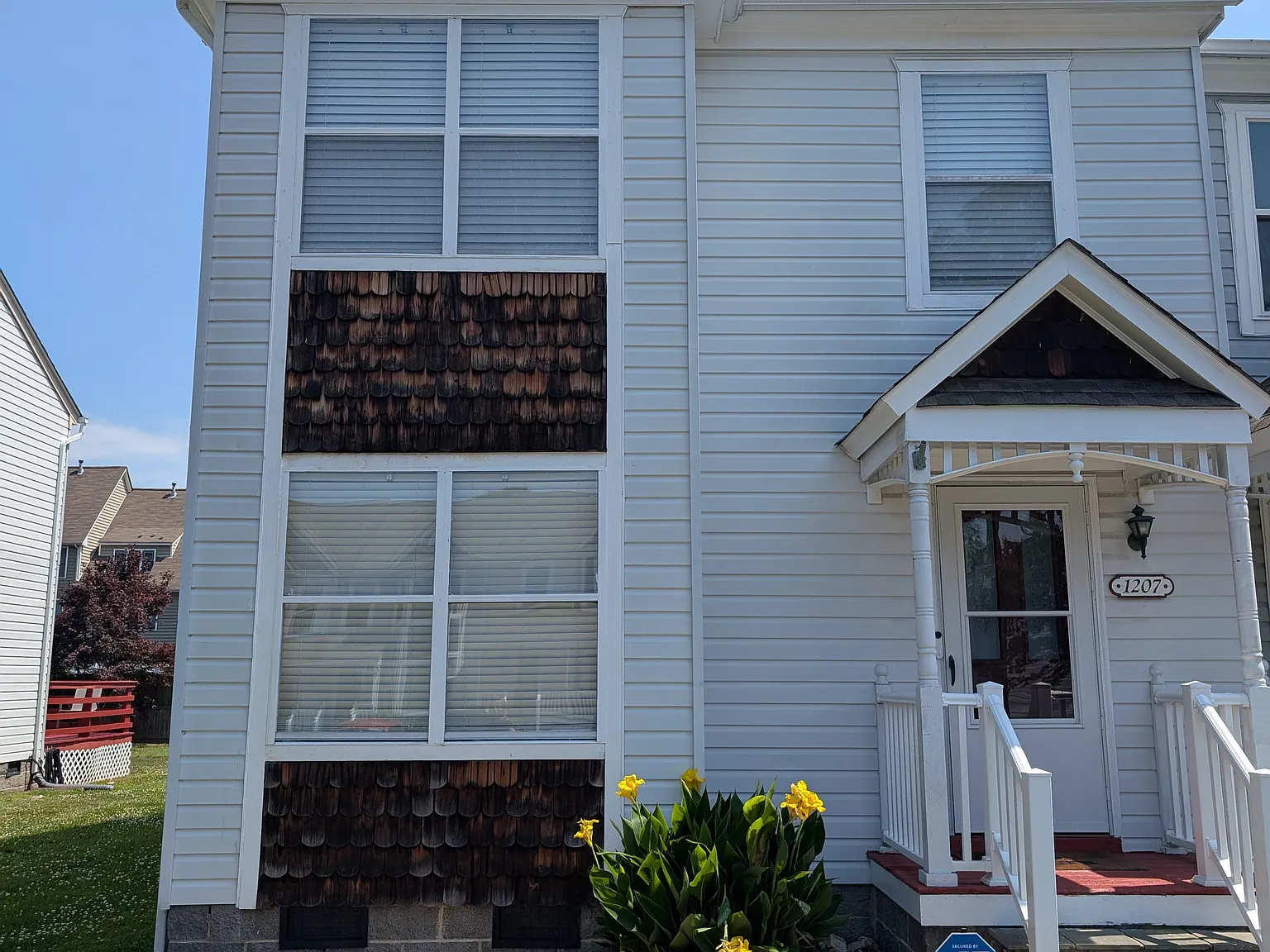 3 bed, 2.5 bath, 1644 sqft, $2,200 — Photo 1