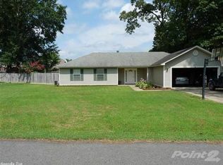 24 Pinewood Dr, Cabot, AR 72023