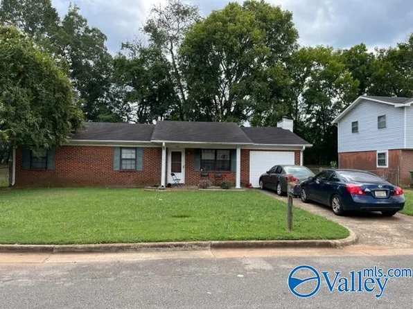 3114 Fouche Dr SW, Huntsville, AL 35805