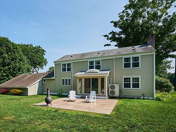 4th image of 35 Meadow Ln