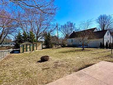 609 Sable St, Alpena, MI 49707 | Zillow