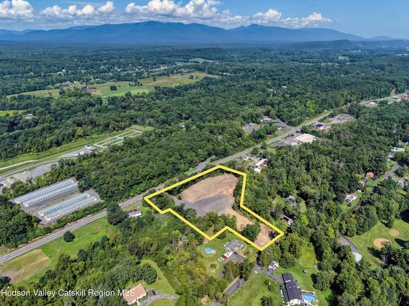 2286 Route 9w, Bloomington, NY 12411