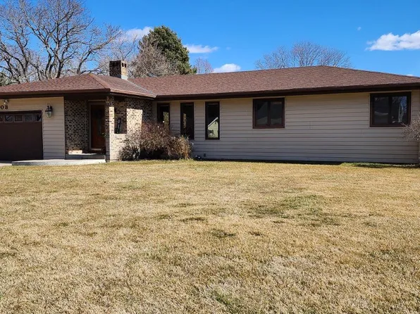 1808 Davista Ln, Lexington, NE 68850