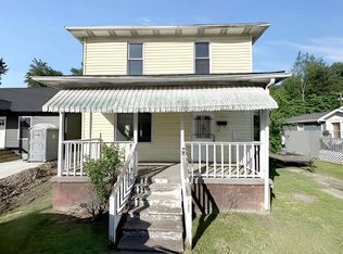 617 S 9th St, Ironton, OH 45638