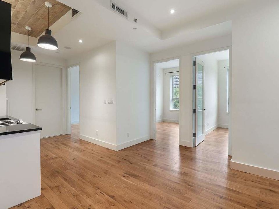 1st image of 73 Montrose Ave #6L