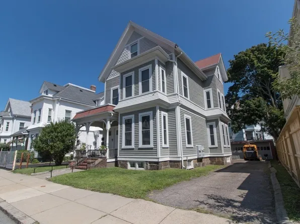 52 Hartford St, Dorchester, MA 02125