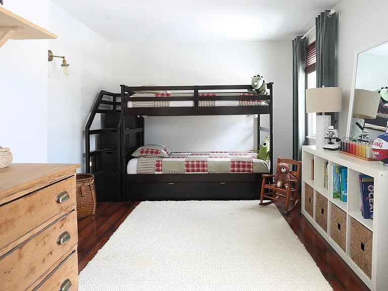 Upstairs bedroom