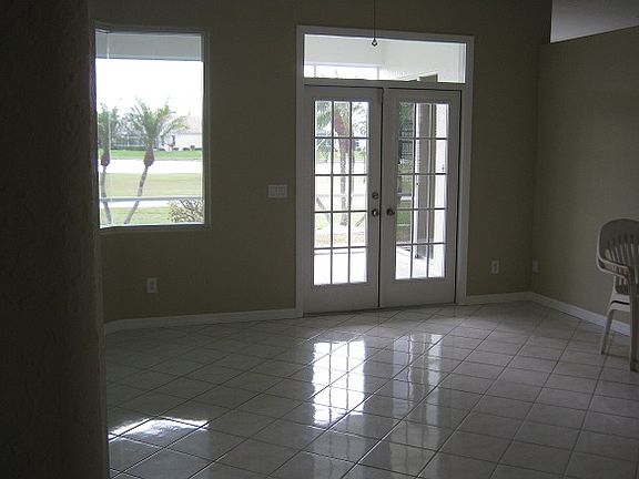 3rd image of 26228 Stillwater Cir