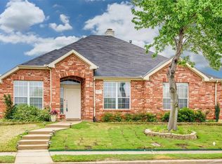 808 Deering Dr, Lewisville, TX 75067