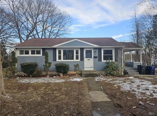 96 Adelaide Ave, Warwick, RI 02886