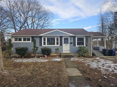 96 Adelaide Ave, Warwick, RI, 02886