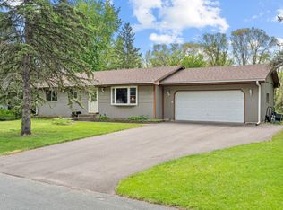 774 Vicky Ln, Lino Lakes, MN 55014
