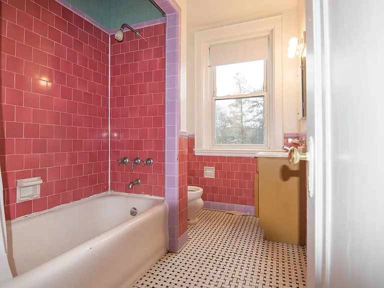2045 Commonwealth Ave #46 — Photo 6
