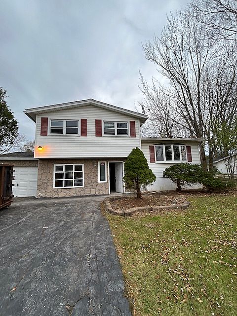 1st image of 8328 Sandra Ave