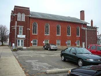 1st image of 140 E Market St