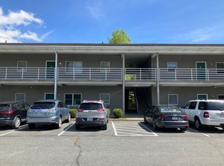 Boone Creek Apartments - 2bd/2ba: Centrally Located! Walk to AppalCART! Parking Included, Boone, NC 28607