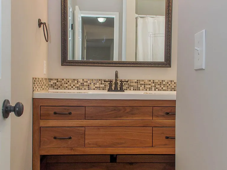 112 Grapevine Ct — Photo 18