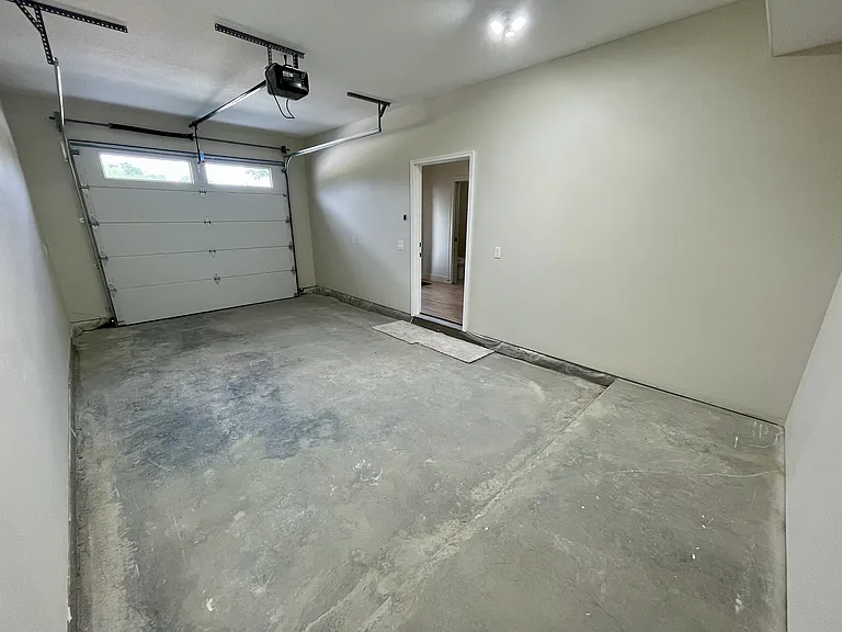 6711 New Town Ave #6711 — Photo 12