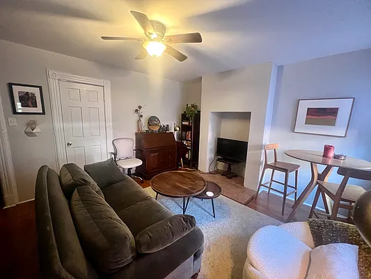 Rented by NY Casa Group | media 17