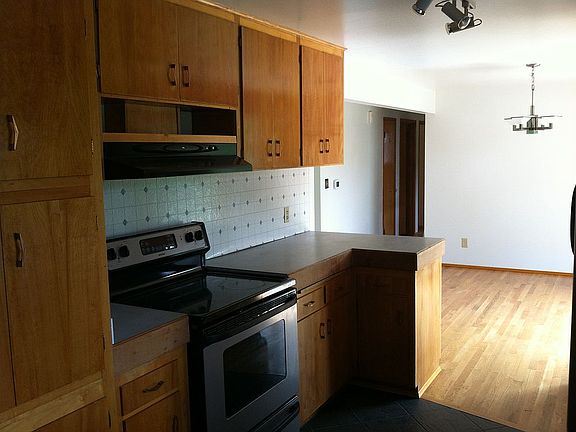 2nd image of 18245 SE 313th St