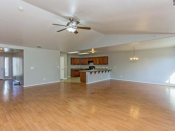 4th image of 3636 N Burgan Ave