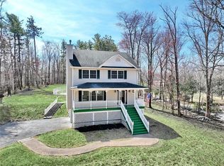 832 Highland Lake Rd, Middletown, NY 10940