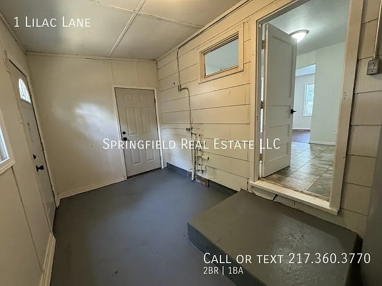 1 Lilac Ln — Photo 11