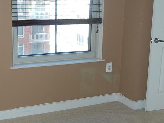 2nd image of 820 N Pollard St APT 814