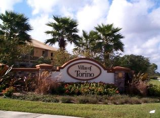5645 NW Coventry Cir, Port Saint Lucie, FL 34986