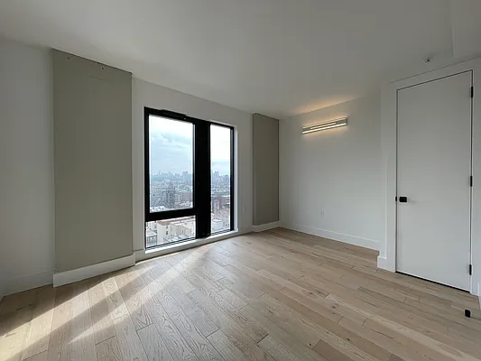 Rented by REAL New York | media 17