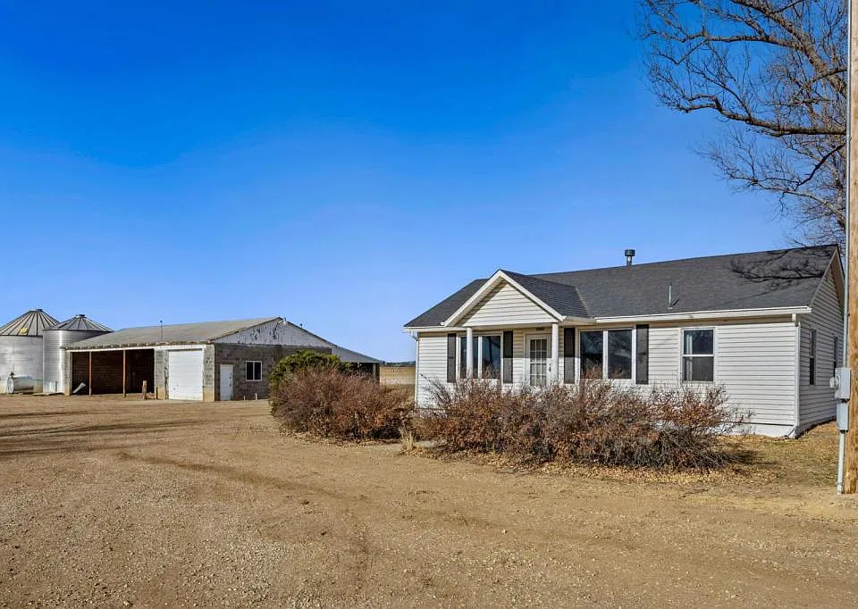 5631 County Road 46