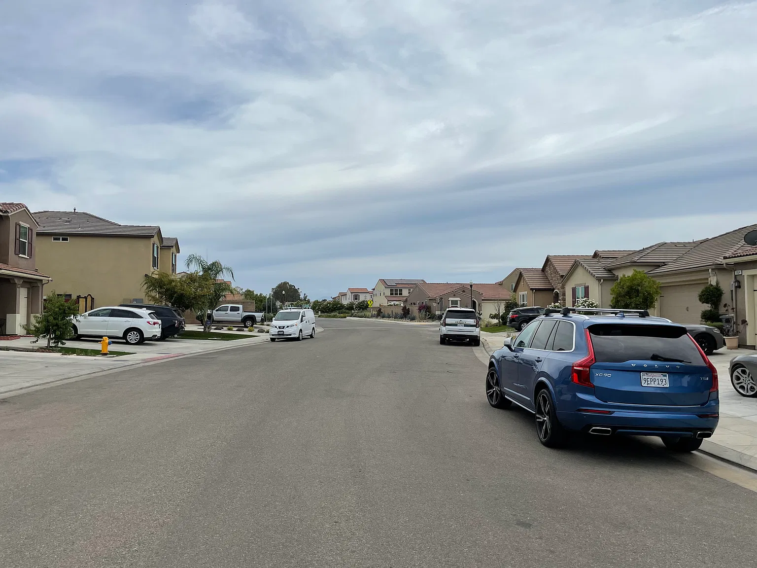 3 bed, 1702 sqft, $2,395 — Photo 1