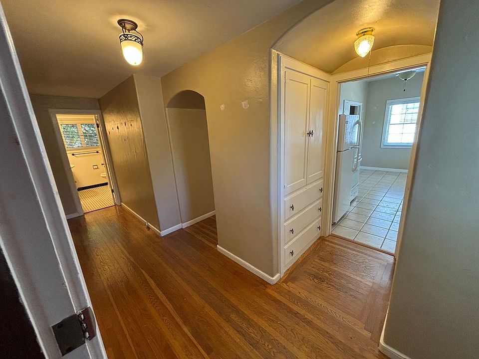 1st image of 2709 21st St #2725-05