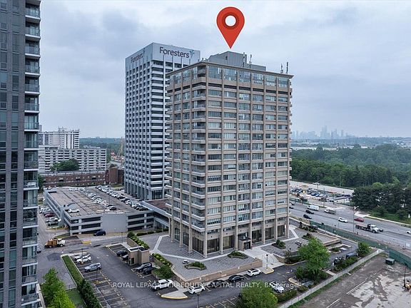 4th image of 797 Don Mills Rd #1501