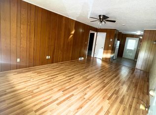 612 Ruffin St APT C, Wilkesboro, NC 28697