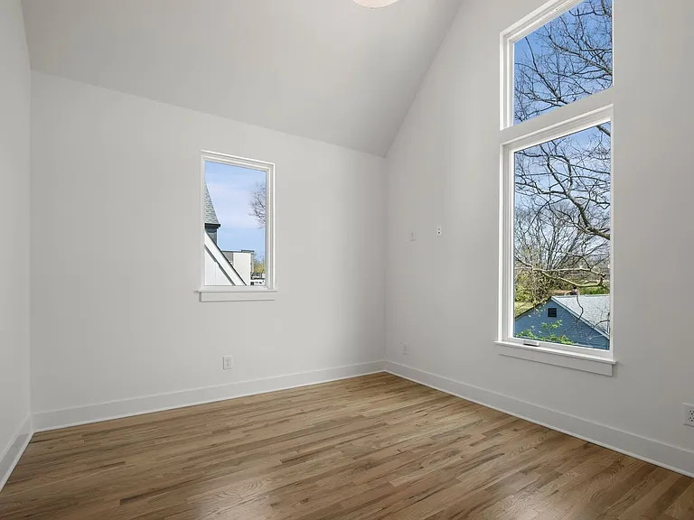315A Edith Ave — Photo 24