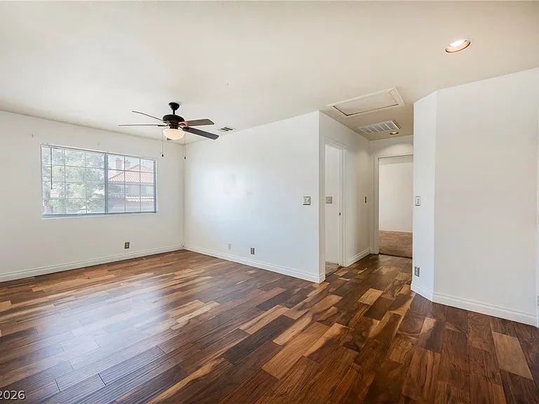7628 Spruce Run Ct — Photo 43