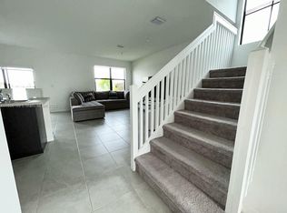 Crystal Cay, Miami, FL 33190